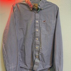 Hollister Men's Navy and White Striped Button-Down Shirt